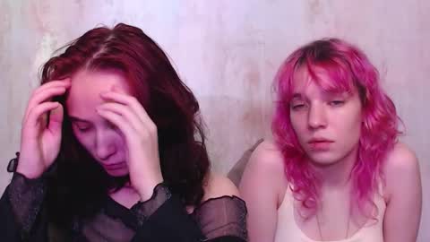 Snapshot of robin_yours chatting on 20, 10, 2025 Robin your online show from 20, 10, 2025