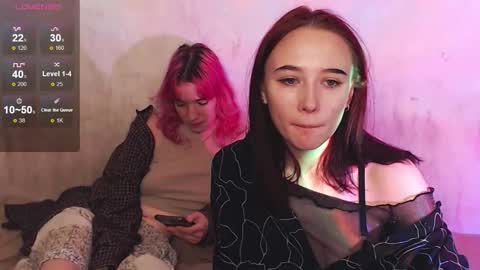 Snapshot of robin_yours chatting on 27, 10, 2025 Robin your online show from 27, 10, 2025