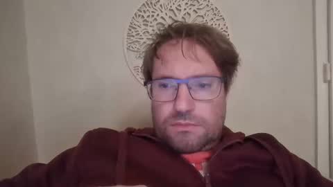 Snapshot of robinouhot chatting on 4, 3, 2025 robinouhot online show from 4, 3, 2025