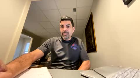 roblatino12 online show from 5, 2, 2025