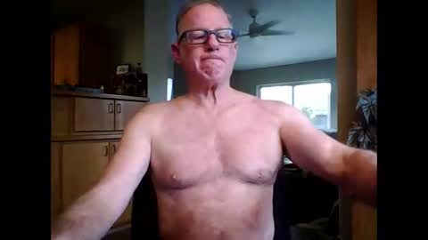 Snapshot of robo0000 chatting on 5, 11, 2025 robo0000 online show from 5, 11, 2025