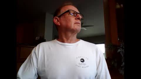 Snapshot of robo0000 chatting on 3, 12, 2025 robo0000 online show from 3, 12, 2025