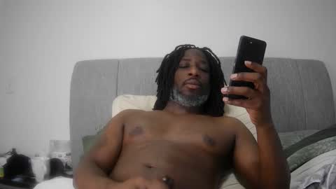 Snapshot of robo_cox chatting on 5, 11, 2025 BBC America online show from 5, 11, 2025