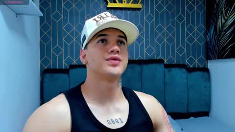 rocco_santos online show from 14, 11, 2025