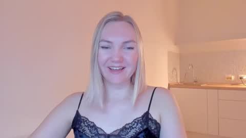 rock__baby online show from 5, 2, 2025