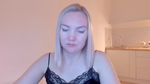 rock__baby online show from 7, 2, 2025