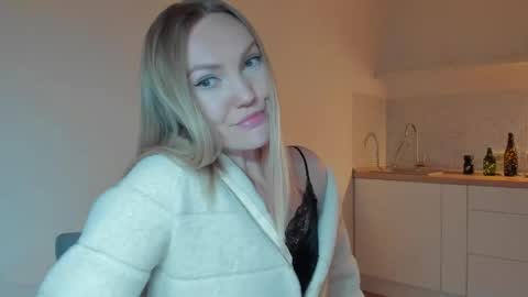 Snapshot of rock__baby chatting on 7, 3, 2026 rock__baby online show from 7, 3, 2026