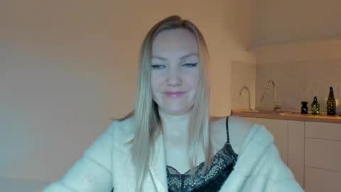 Snapshot of rock__baby chatting on 25, 3, 2026 rock__baby online show from 25, 3, 2026