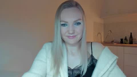 Snapshot of rock__baby chatting on 3, 4, 2026 rock__baby online show from 3, 4, 2026