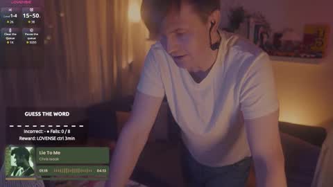 Snapshot of rocketbunnyxxx chatting on 25, 10, 2025 Rocket Bunny online show from 25, 10, 2025