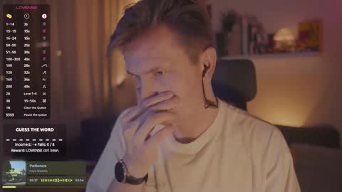 Snapshot of rocketbunnyxxx chatting on 29, 10, 2025 Rocket Bunny online show from 29, 10, 2025