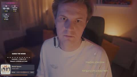 Snapshot of rocketbunnyxxx chatting on 16, 11, 2025 Rocket Bunny online show from 16, 11, 2025