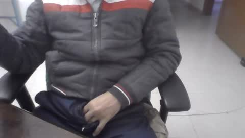 rockysam090 online show from 3, 12, 2024