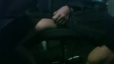 Snapshot of roger_peter chatting on 9, 2, 2025 roger_peter online show from 9, 2, 2025