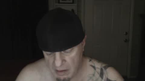 Snapshot of roinaz chatting on 5, 1, 2025 roinaz online show from 5, 1, 2025