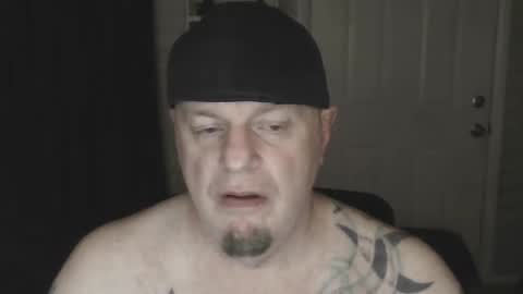 Snapshot of roinaz chatting on 1, 2, 2025 roinaz online show from 1, 2, 2025