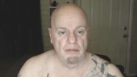 Snapshot of roinaz chatting on 8, 2, 2025 roinaz online show from 8, 2, 2025