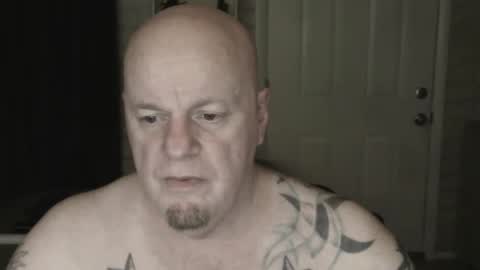 Snapshot of roinaz chatting on 1, 3, 2025 roinaz online show from 1, 3, 2025