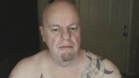 Snapshot of roinaz chatting on 6, 3, 2025 roinaz online show from 6, 3, 2025