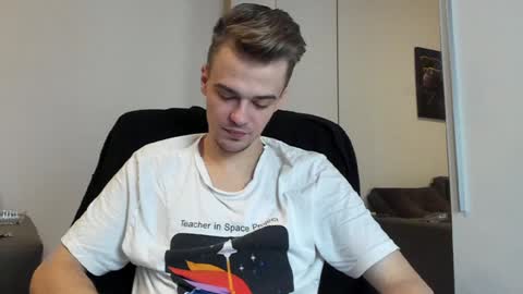 Snapshot of rokko_diamond777 chatting on 12, 1, 2025 taylor fox online show from 12, 1, 2025