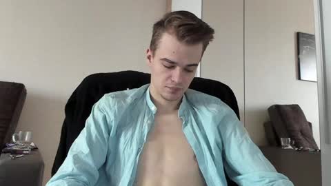 Snapshot of rokko_diamond777 chatting on 8, 2, 2025 taylor fox online show from 8, 2, 2025