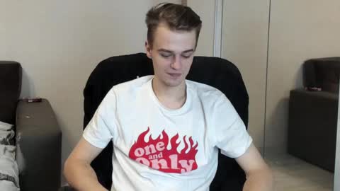 Snapshot of rokko_diamond777 chatting on 10, 2, 2025 taylor fox online show from 10, 2, 2025