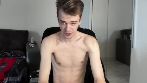 Snapshot of rokko_diamond777 chatting on 28, 2, 2025 taylor fox online show from 28, 2, 2025