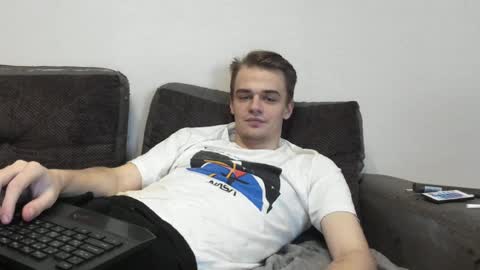 Snapshot of rokko_diamond777 chatting on 4, 3, 2025 taylor fox online show from 4, 3, 2025