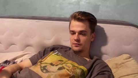 Snapshot of rokko_diamond777 chatting on 22, 11, 2025 taylor fox online show from 22, 11, 2025