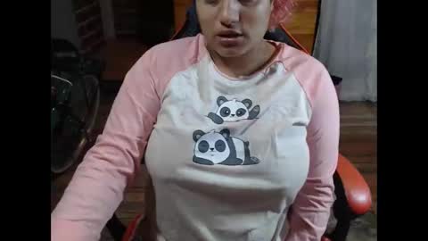 Snapshot of rokyhilary chatting on 17, 3, 2026 jesabel online show from 17, 3, 2026