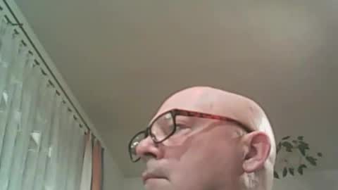 Snapshot of rola56430 chatting on 3, 12, 2024 rola56430 online show from 3, 12, 2024