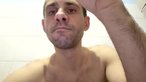 Snapshot of romahka999 chatting on 24, 10, 2025 Roma online show from 24, 10, 2025