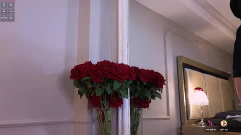   online show from 5, 11, 2025