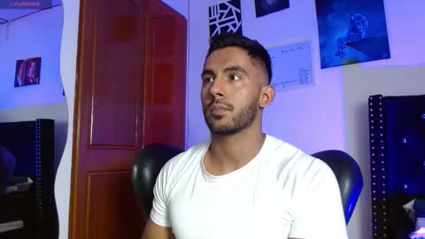 Snapshot of romanpearce_ chatting on 24, 3, 2026 Roman online show from 24, 3, 2026