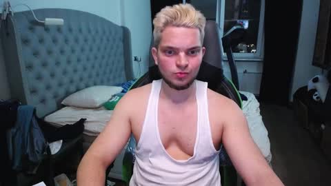 romantic_twunk online show from 9, 11, 2025