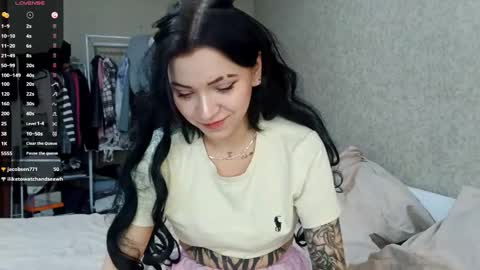 Anica online show from 10, 11, 2025