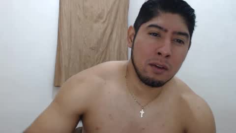Snapshot of romeo_myroom chatting on 1, 12, 2024 Romeos Room online show from 1, 12, 2024