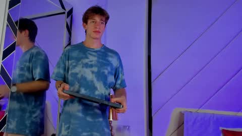 Snapshot of romeo_ricci1 chatting on 23, 1, 2025 Romeo Ricci online show from 23, 1, 2025