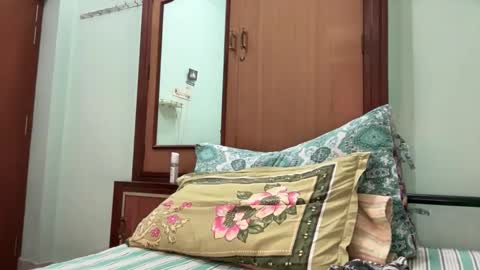 Romeo Sam online show from 3, 2, 2026