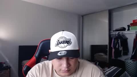 rompecorazones856235 online show from 28, 10, 2025