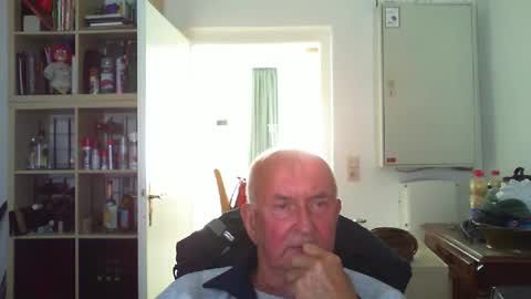 Snapshot of ron70zig chatting on 20, 9, 2025 ron70zig online show from 20, 9, 2025