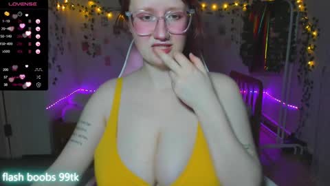 Spicy lady Kristy online show from 5, 3, 2025