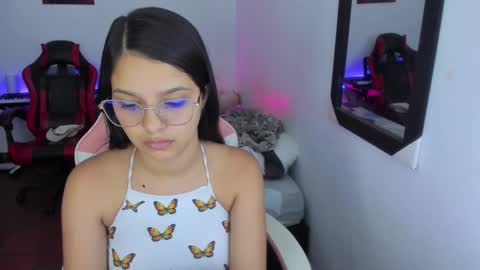  MIA AND PAUL online show from 9, 1, 2026