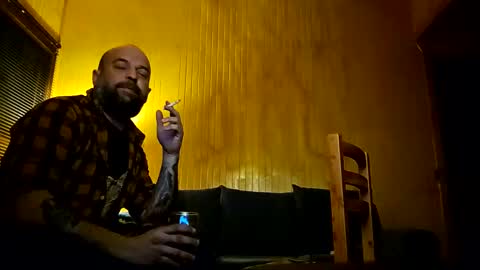 roomatesonfire2 online show from 17, 9, 2025