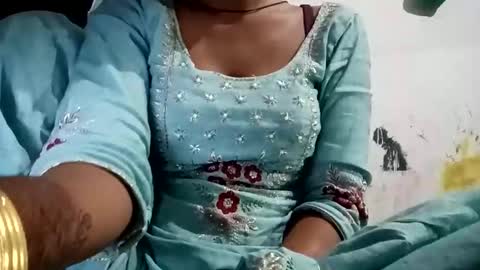 roop_sexy642 online show from 23, 2, 2026