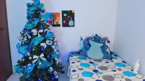    online show from 15, 12, 2024