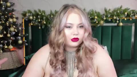 Snapshot of rosa1ia chatting on 15, 12, 2025 Chloe online show from 15, 12, 2025