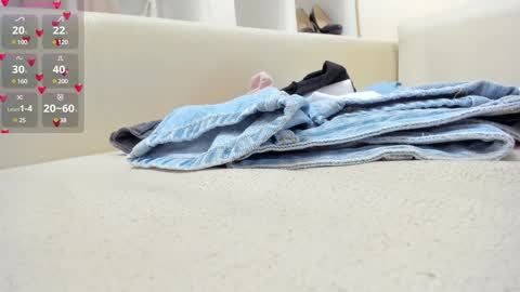 Snapshot of rosa_mariposa_ chatting on 1, 2, 2025 Rosa online show from 1, 2, 2025