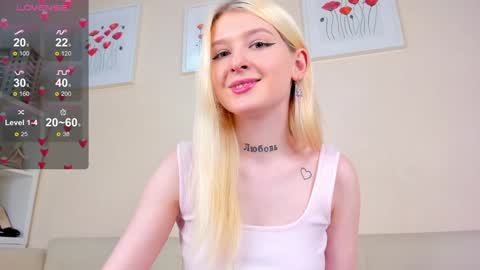 Snapshot of rosa_mariposa_ chatting on 3, 2, 2025 Rosa online show from 3, 2, 2025