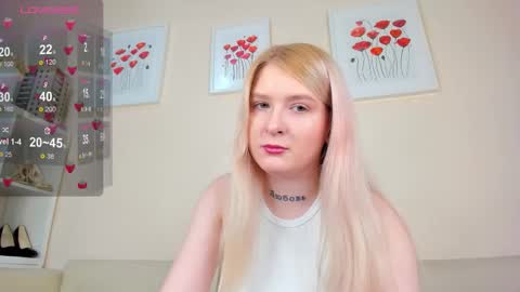 Snapshot of rosa_mariposa_ chatting on 12, 9, 2025 Rosa online show from 12, 9, 2025